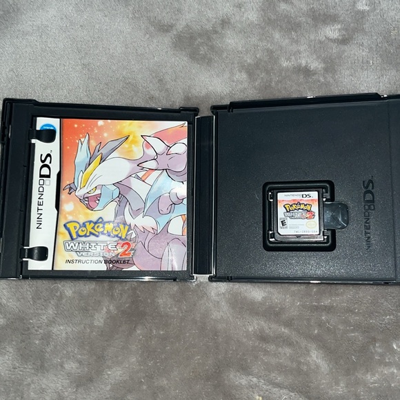 Nintendo White version 2 - Picture 5 of 10